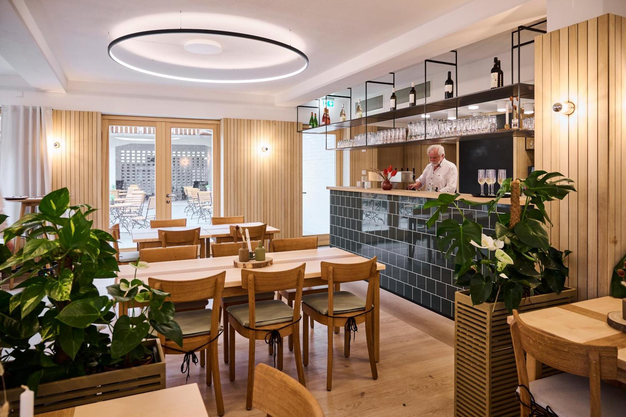 Schwarzes Kreuz Gasthaus Pension Teuschnitz ภายนอก รูปภาพ